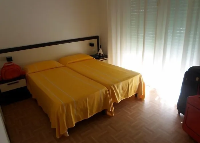 Готель Aspe 3*