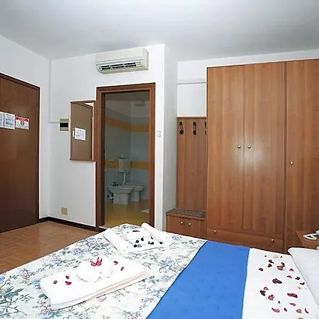 Hotel Aspe 3*