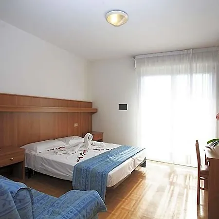 Hotel Aspe 3*