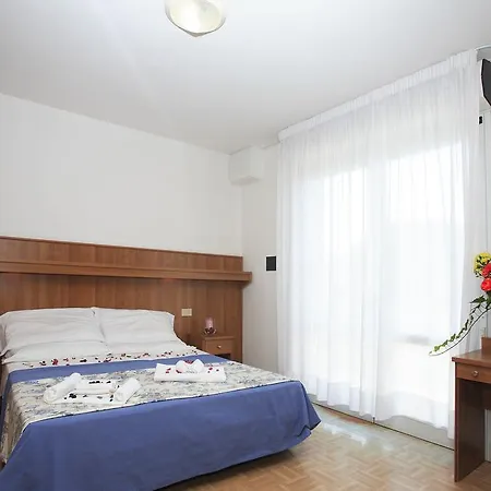 Otel Aspe 3*